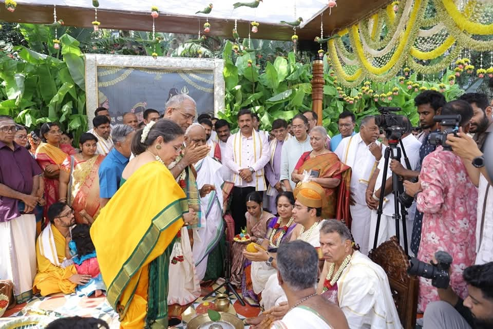 Vijendra at tejaswi suryja marrige (2)